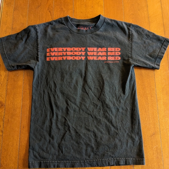 YG Stay Dangerous 4 Hunnid The Tour Men's Graphic Box Logo Concert T Shirt Small - Picture 1 of 4